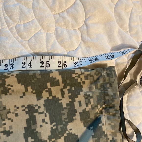 Army Combat Uniform Trouser Ripstop Blend Digital Camo Medium Short. - Picture 10 of 12